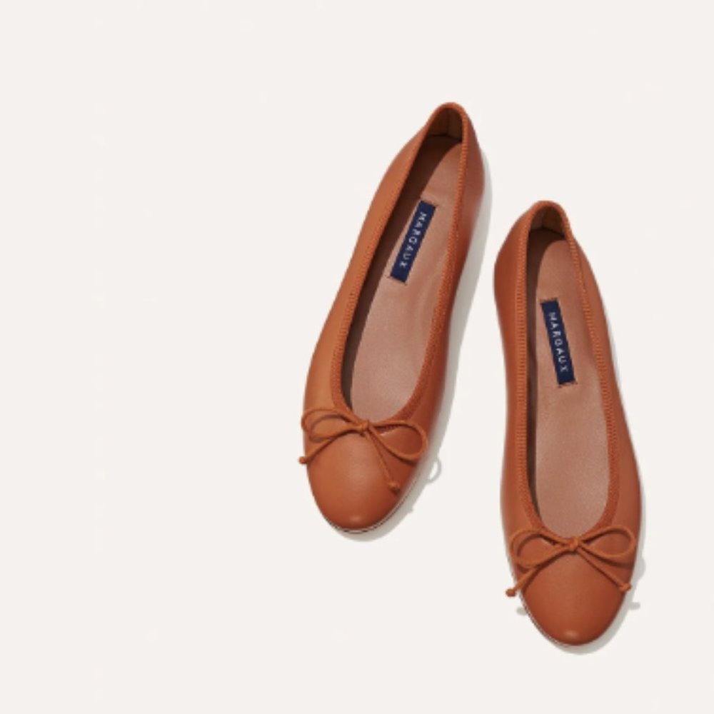 NEW Margaux Demi Ballet Flats Size 37.5 (7.5) Narrow in Saddle Napa